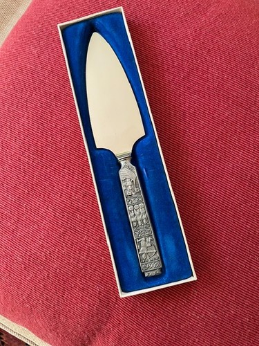 Konge tinn pewter cake - , slice