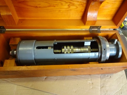 Asquith tapping head cased