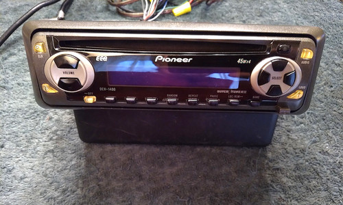 Pioneer old school deh 1400 - "old, school"