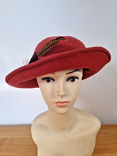 Gerdie For Bermona England 1960’s Vintage Felt Wide Brim Hat & Feather Red Rust