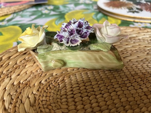 Vintage radnor flower small - flower,