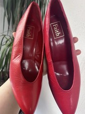 Faith Vintage Red Pointy