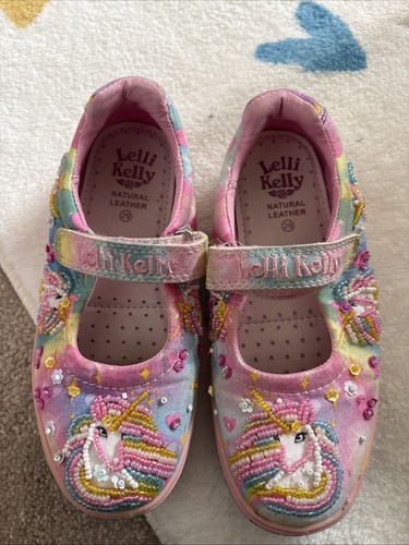 Lelli kelly size 29 - kelly’s,