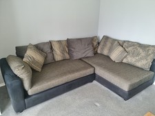 Barker & Stonehouse Corner