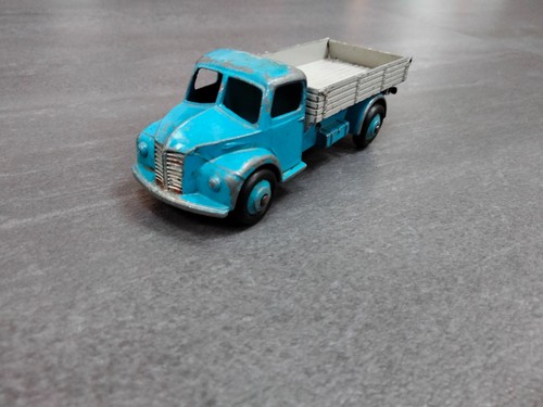 Dinky toys 414 rear - no.,