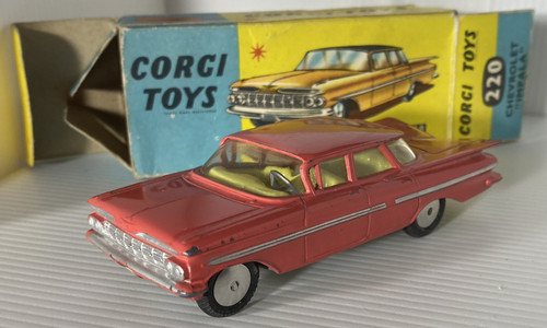 Corgi/220/Chevrolet