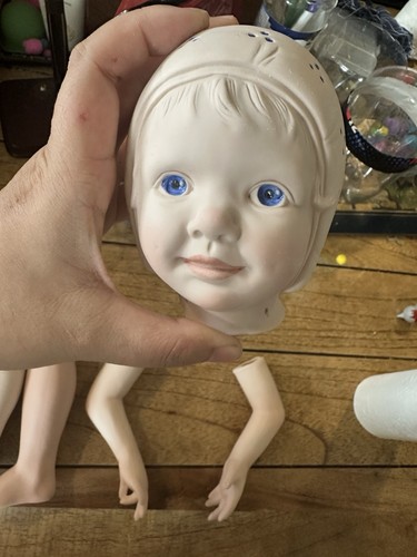 Vinatge procelain doll make - vinatge,