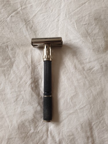 Gillette black beauty 109 - black,
