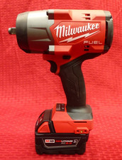 MILWAUKEE 2967-20 ½” DRIVE M18 FUEL SQUARE RING IMPACT WRENCH W/ 5.0AH BATTERY