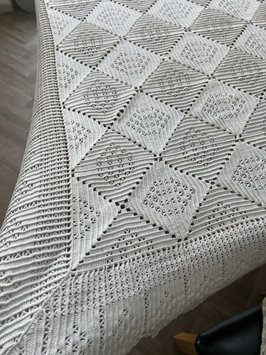 Crochet vintage throw - vintage,