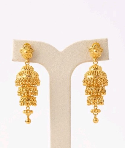 New gold plated earring - new,