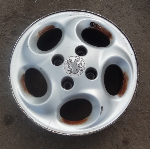 Peugeot 206 alloy wheel - 14",