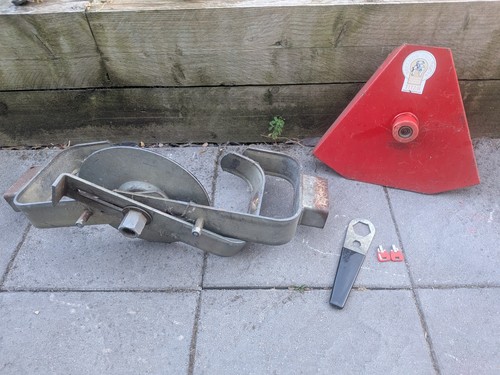 Bulldog wheel lock - bulldog,
