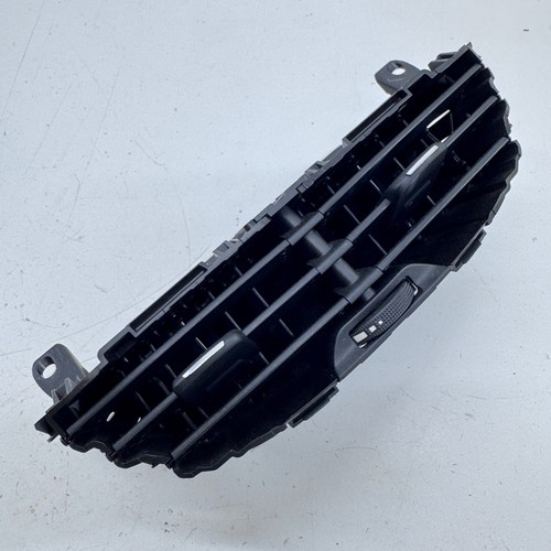 Peugeot 2008 mk1 air vent - mk1, dash