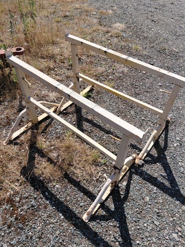 Builders trestles - builders,