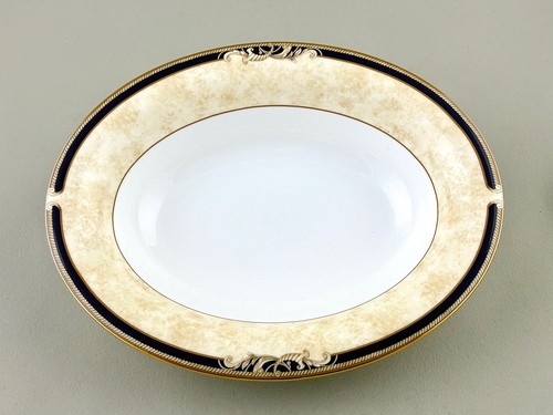Wedgwood fine bone china - bone,