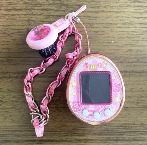 Tamagotchi royal pink - royal, style