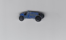 Lapel brooch of a classic