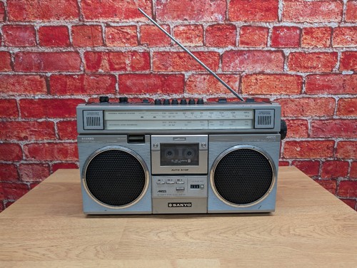 Sanyo m4200lg vintage - vintage, boombox