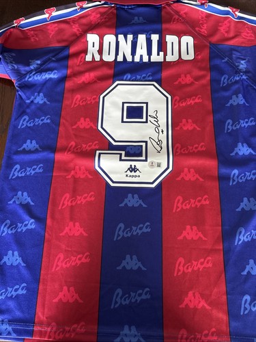 Rear signed ronaldo - rear,