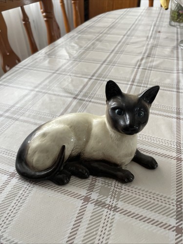 Beswick siamese cat 1559 - siamese,