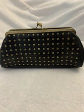 GHD Heat Resistant Styling