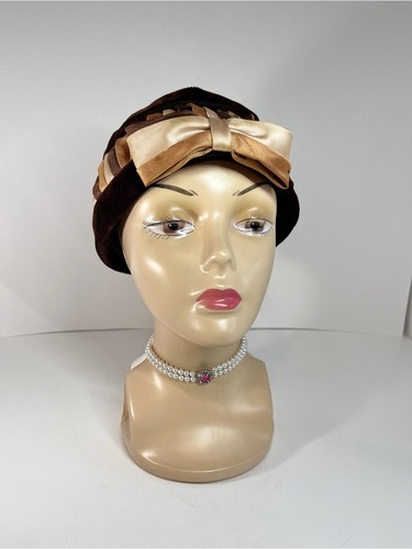 Vintage half plastic female - vintage,