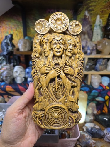 Hecate goddess statue bust - hecate,
