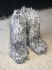 Grey Faux Fur Yeti  Boots Size