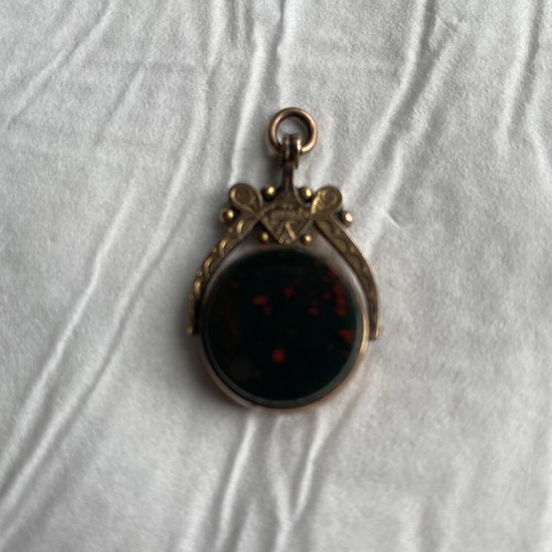 9ct gold bloodstone - 9ct, gold,