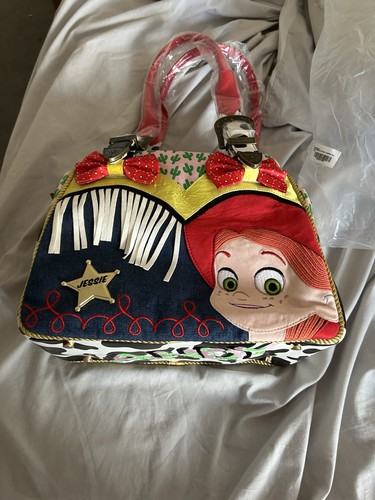 Bnwt irregular choice - irregular, toy