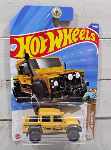 Hot wheels dirt yellow - hot, ‘15