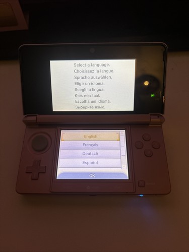 Nintendo 3ds console - console, coral