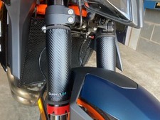Motorcycle Front Fork Protectors - Fits all USD Forks - Carbon Fibre effect