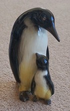 Cortendorf Figurine Penguin With Baby Western Germany