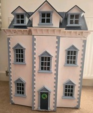 Children's Wooden Dolls House