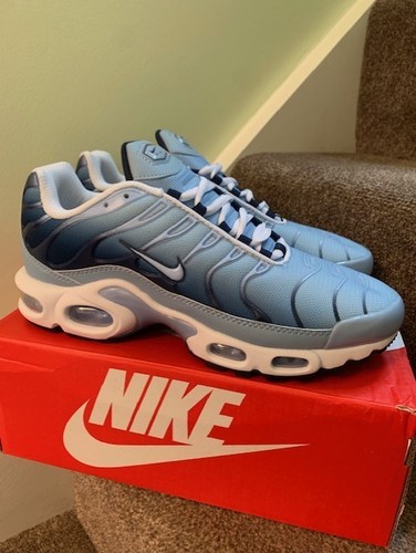 Size brand new - new, nike