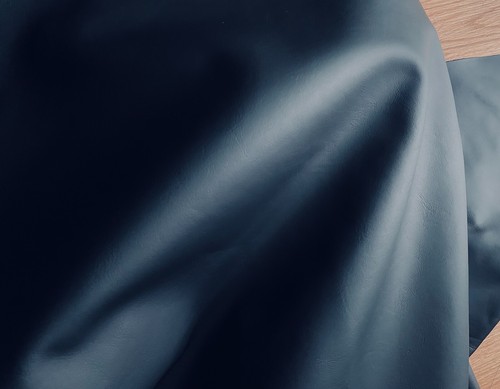 Black upholstery leather - , 1.5