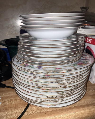 Porcelain floral dinner set - porcelain,