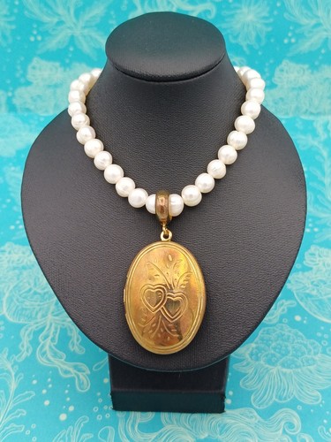 Beautiful vintage inspired - beautiful,