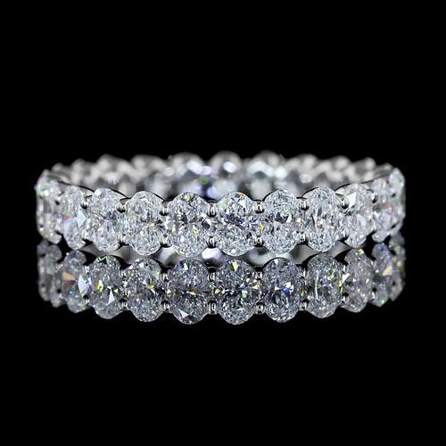 Oval cut natural diamond - 6,