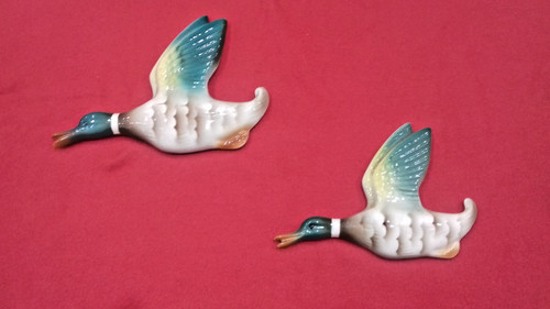 Keele street pottery flying - street,