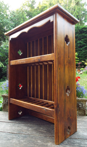 Wooden pine plate rack - pine,