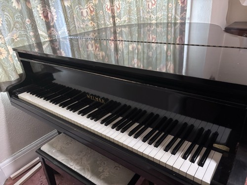 Black welmar grand piano fully - welmar,