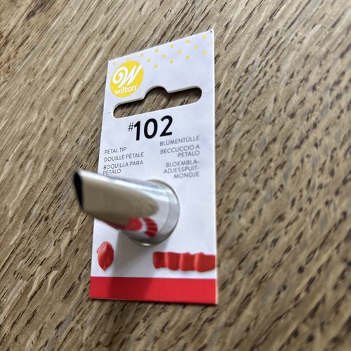 Wilton 102 petal - #102,