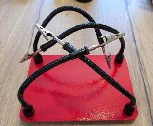 Helping hands soldering - hands,