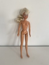 Vintage 80s Sindy Doll Tanned