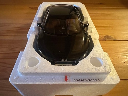 Kyosho audi r8 - 1/18,