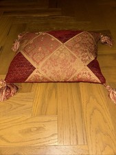 Laura Ashley Cushion Excellent