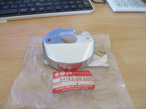 Nos suzuki lower clock case - lower,